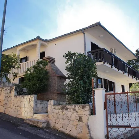 아파트 By The Sea Okrug Gornji, Ciovo - 8663 트로기르