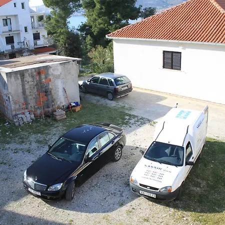 By The Sea Okrug Gornji, Ciovo - 8663 טרוגיר