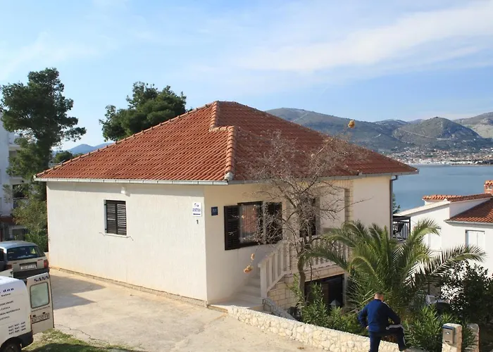 아파트 By The Sea Okrug Gornji, Ciovo - 8663 *