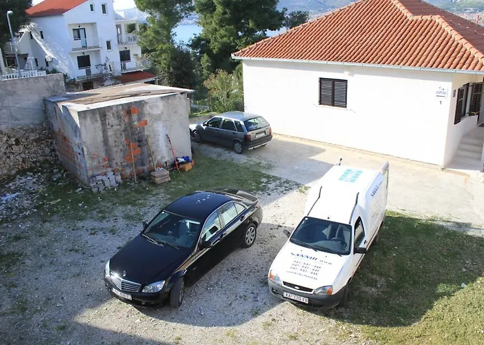 By The Sea Okrug Gornji, Ciovo - 8663 트로기르
