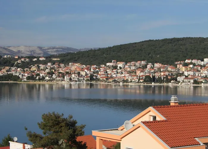 By The Sea Okrug Gornji, Ciovo - 8663 * 트로기르